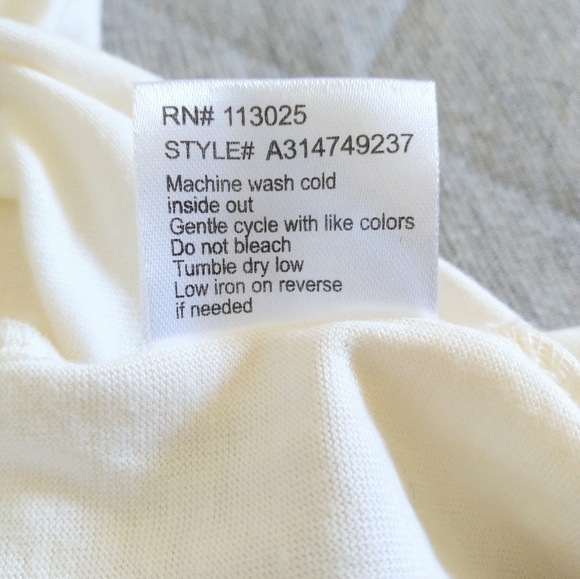 Vibe N' "Sunshine☀️ State🇺🇸 of Mind🙇" Tee - Picture 9 of 12